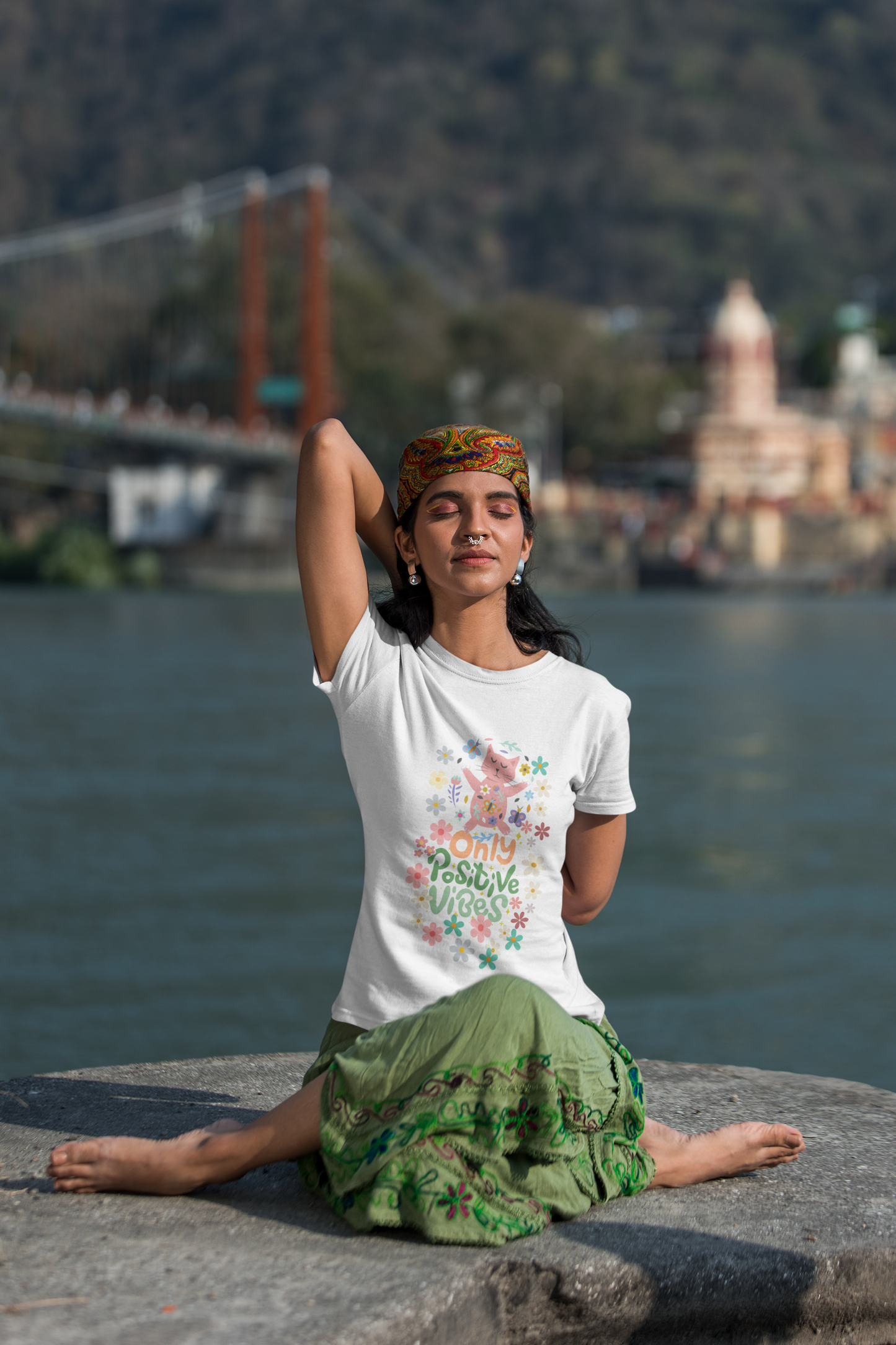 Positive Vibes T-Shirt, Unisex Casual Tee, Boho Shirt, Gift for Cat Lovers, Summer Fashion, Festival Wear