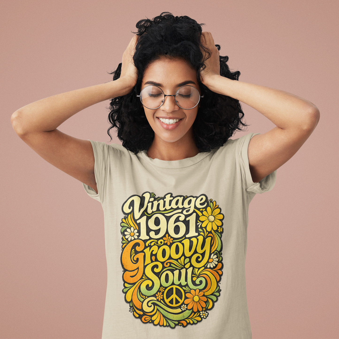 Vintage 1961 Retro T-Shirt | 1961 Birth Year Shirt | Retro 60s Graphic Tee