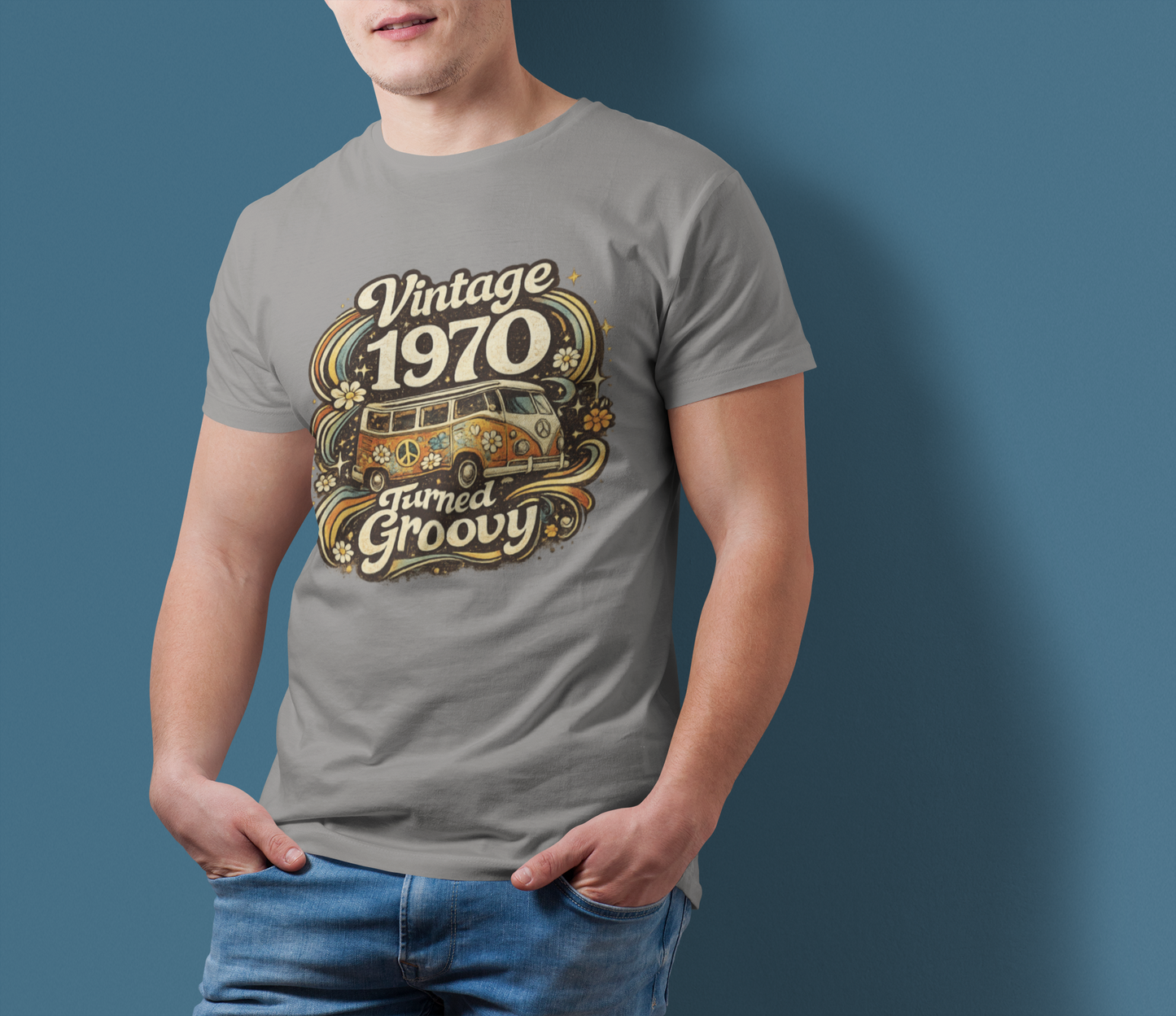 Vintage 1970 Retro T-Shirt | 1970 Birth Year Shirt | Retro 70s Graphic Tee
