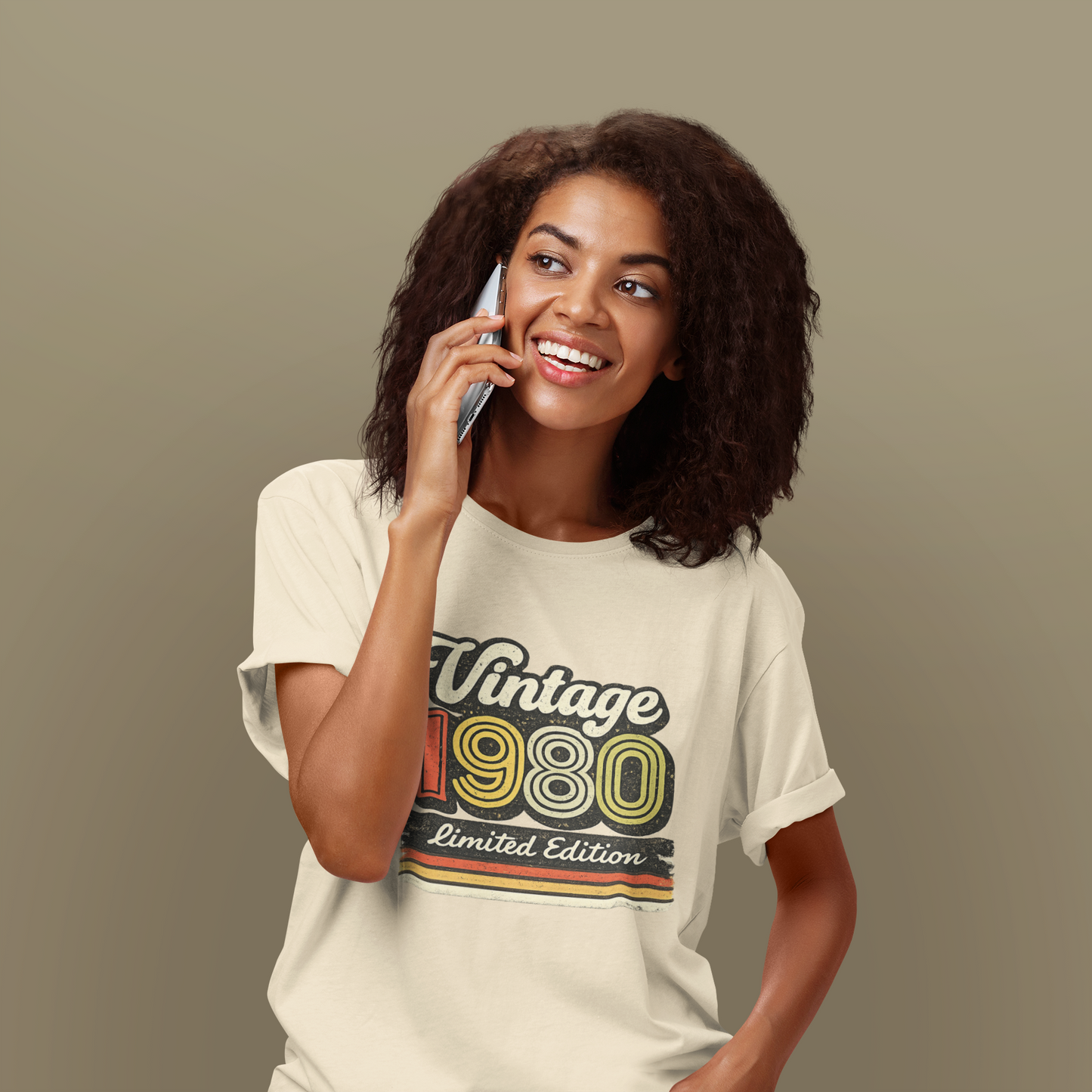 Retro 1980 T-Shirt Born in 1980, Vintage 80s Birthday Shirt, Unisex Graphic Tee Gift